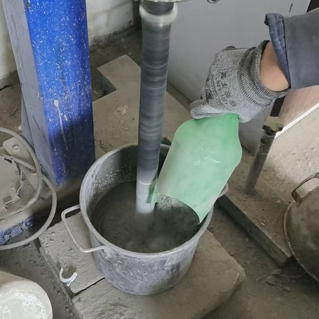 卧龙桥梁公路张拉用H60压浆料与普通压浆料有什么区别？